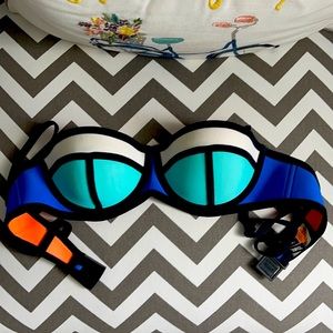 Triangl Cup Bikini Top (blue)